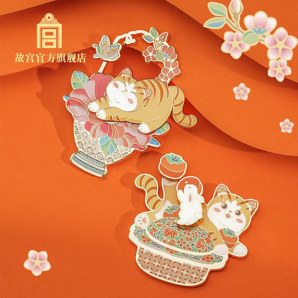 The Palace Cute Cat Wish You Good Luck Fridge Magnet 萌猫如意冰箱贴